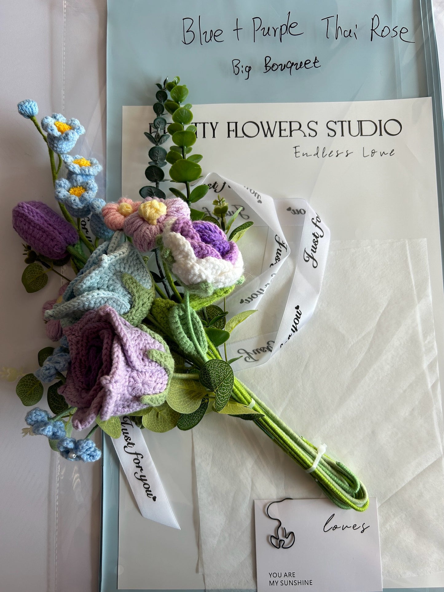 Crocheted Blue Rose Flower Bouquet - DIY