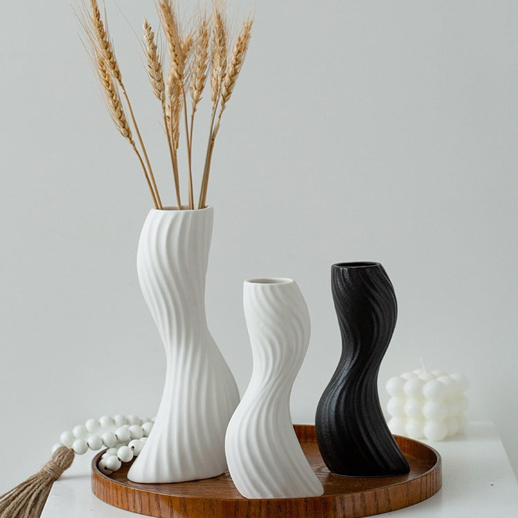 Vase 002
