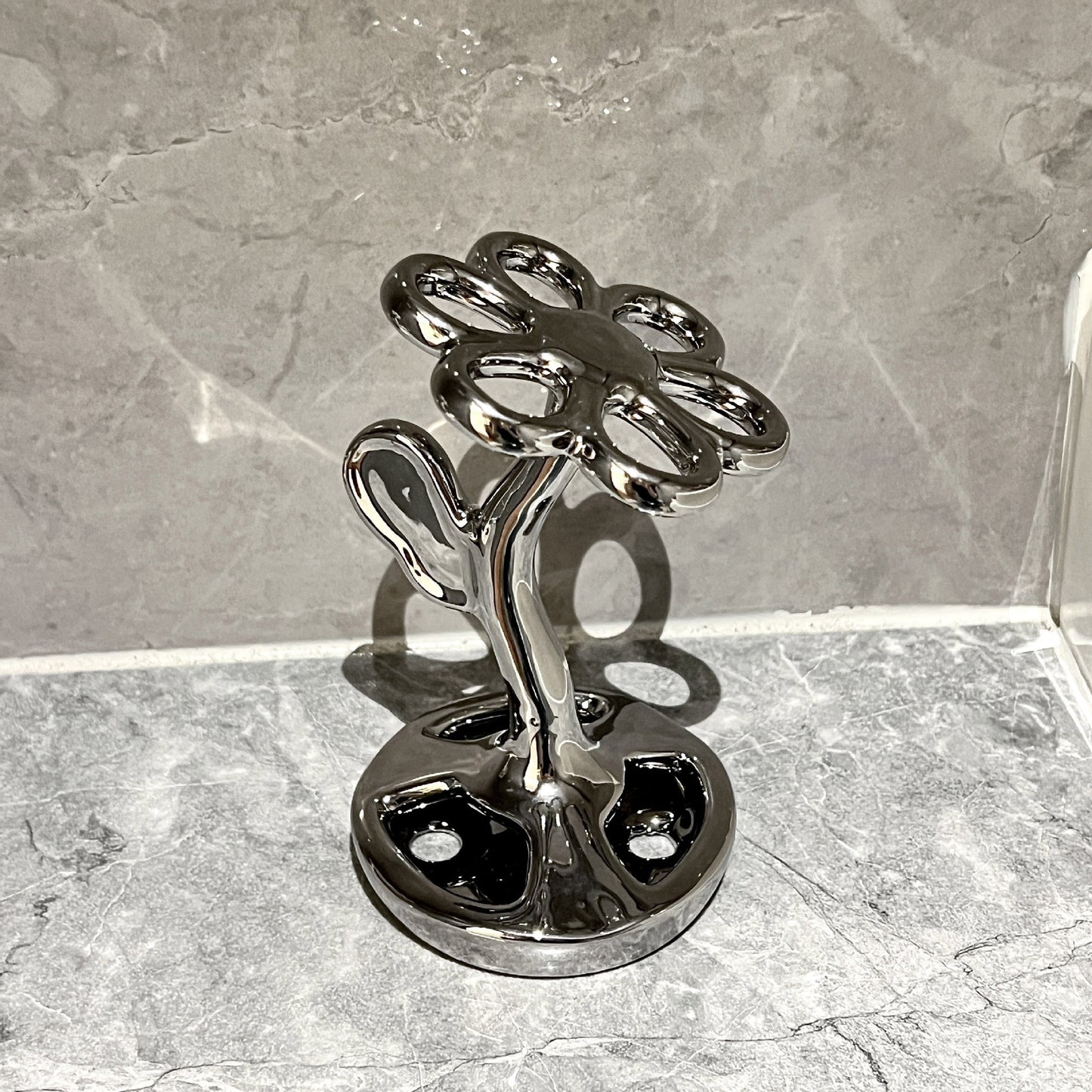 Creative flower toothbrush holder ceramic toothbrush base makeup brush storage toothbrush holder