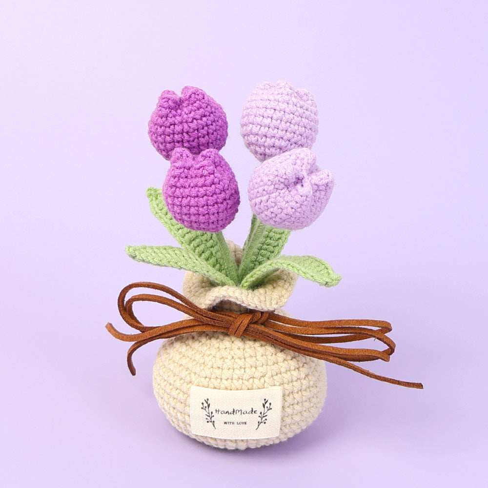 Crocheted potted plant 031