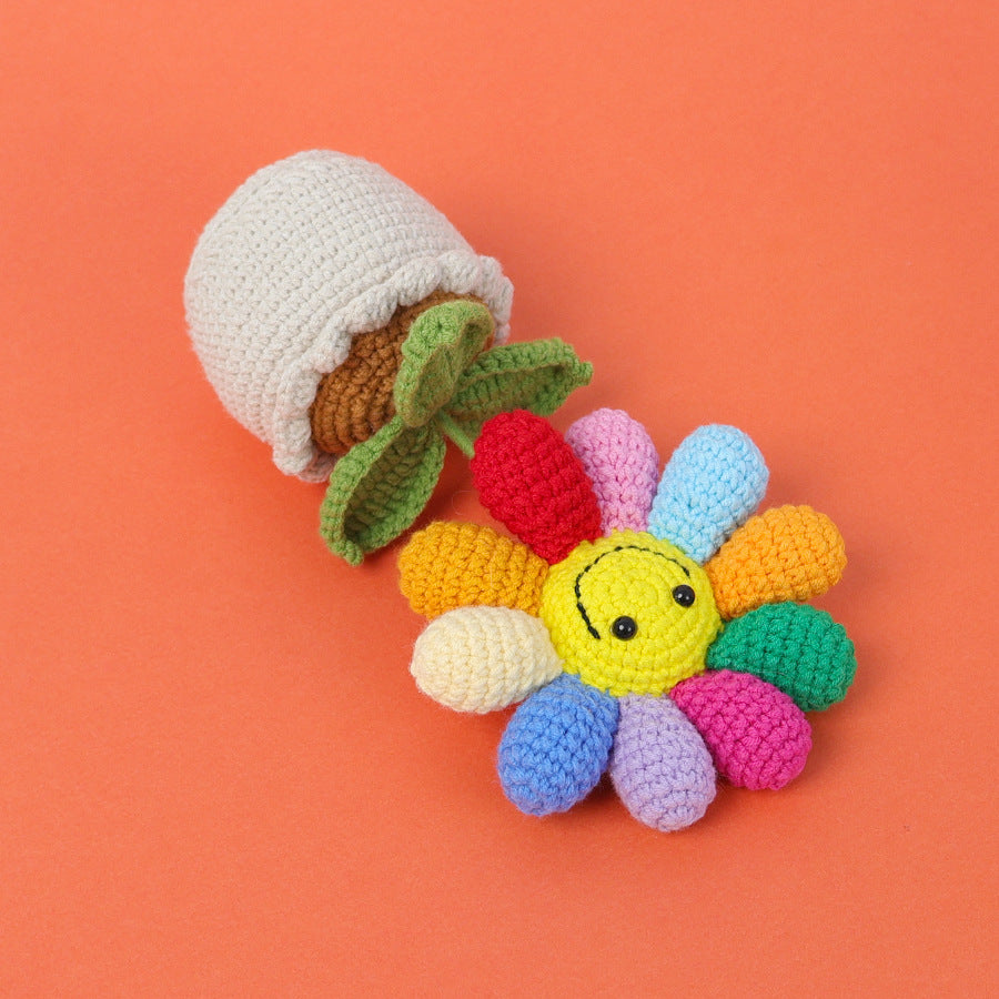 Crocheted potted plant 019