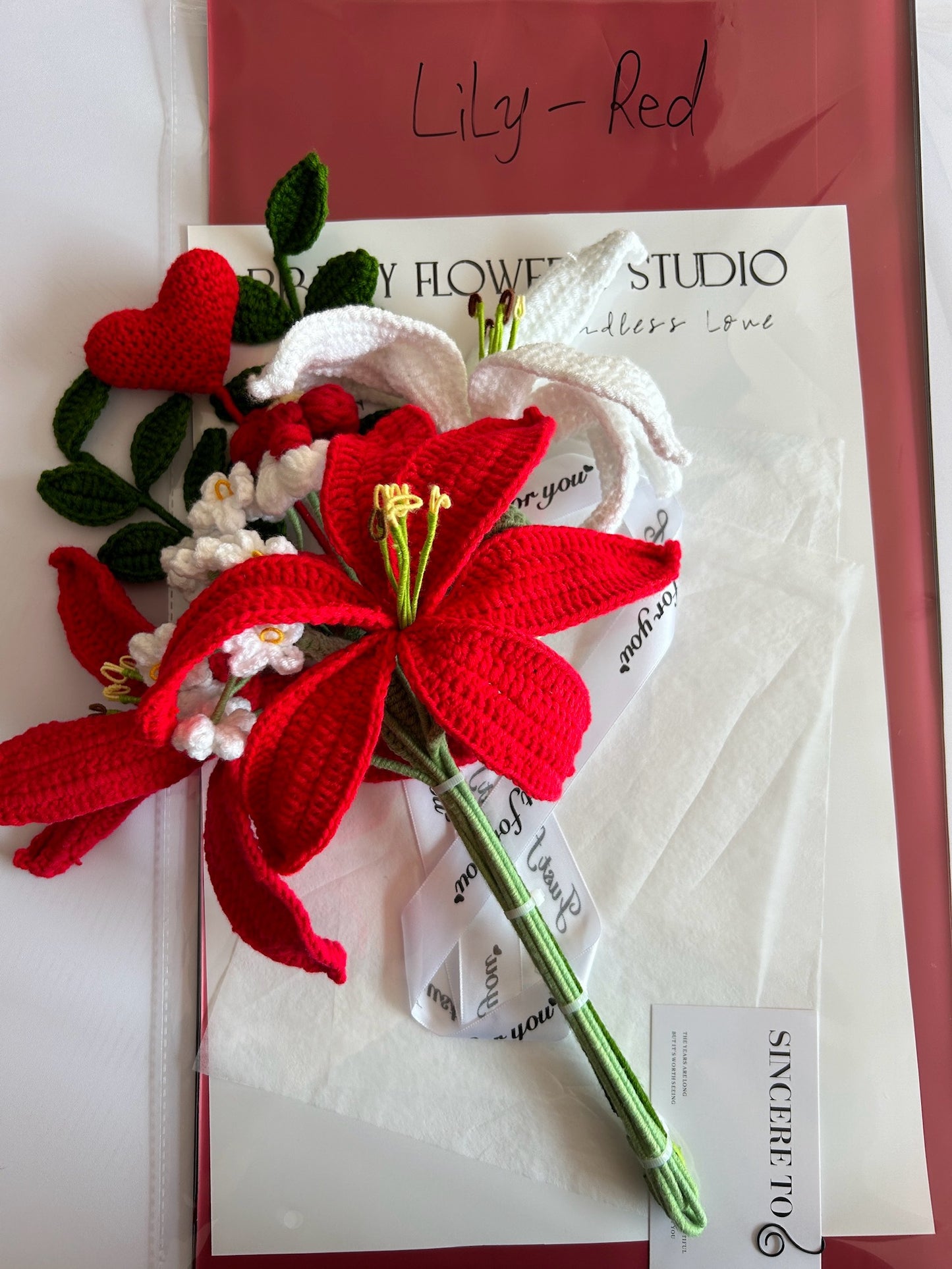 Crocheted Red Lily Flower Bouquet - DIY