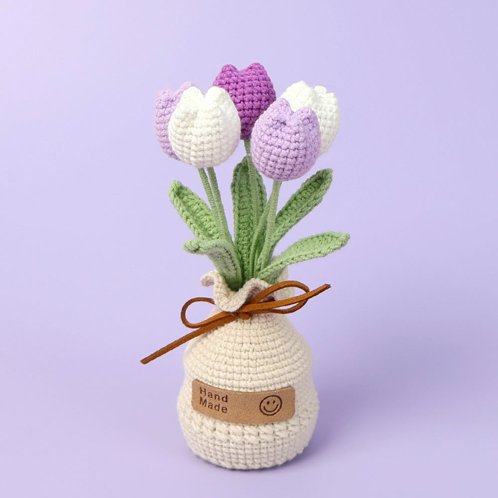 Crocheted potted plant 034