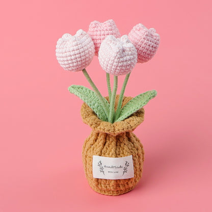 Crocheted potted plant 016