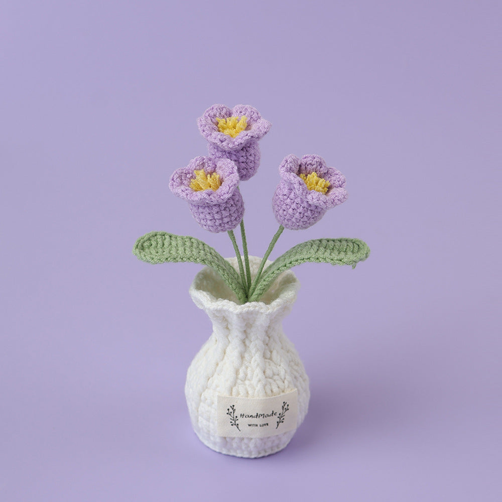 Crocheted potted plant 016