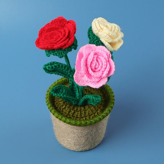 Crocheted potted plant 037