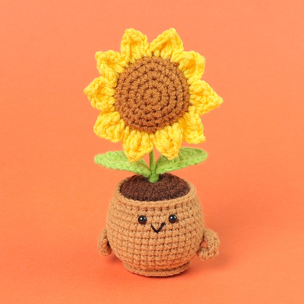 Crocheted potted plant 013