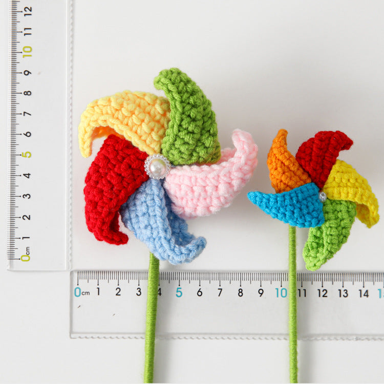 Crocheted large and small windmill flower branches graduation season