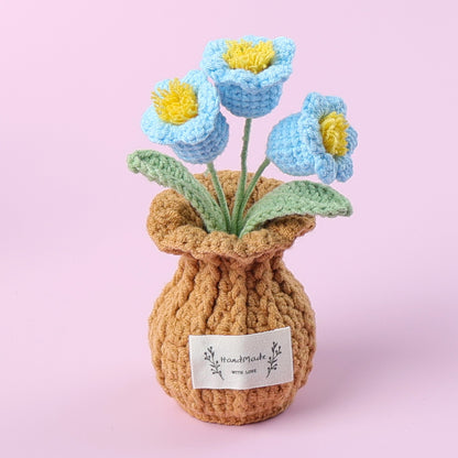 Crocheted potted plant 016