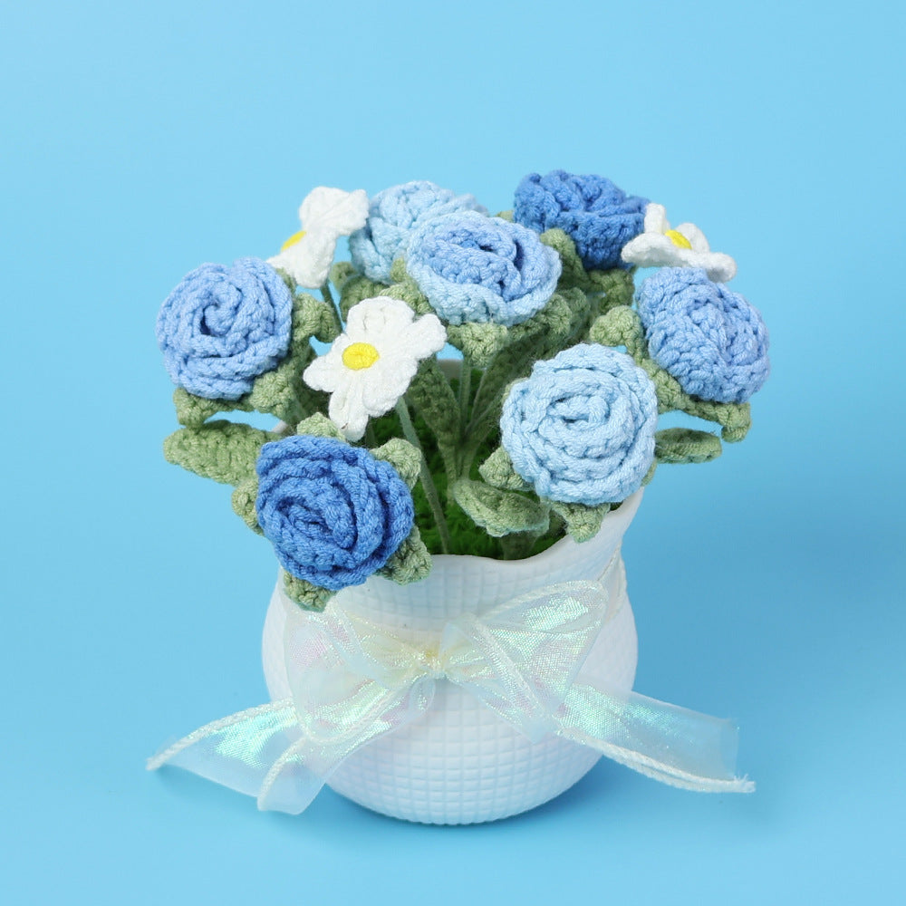 Crocheted potted plant 029