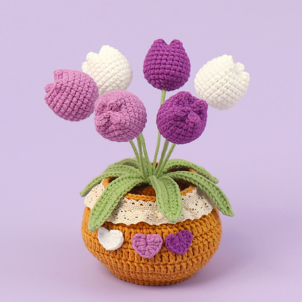 Crocheted potted plant 032