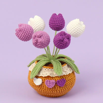 Crocheted potted plant 032