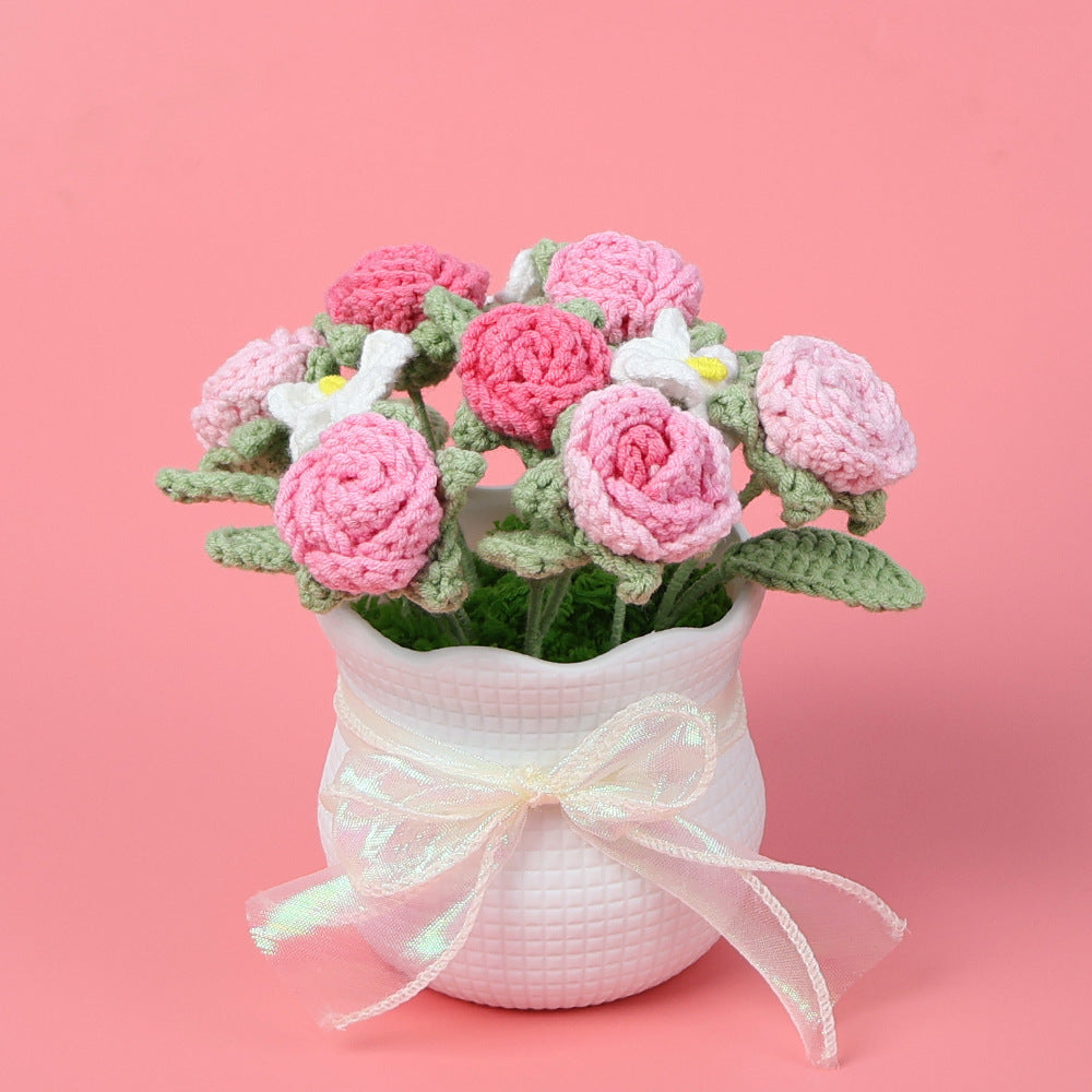 Crocheted potted plant 029