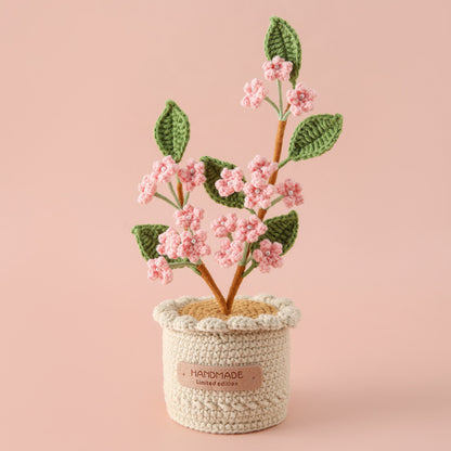 Crocheted potted plant 041