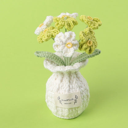 Crocheted potted plant 015