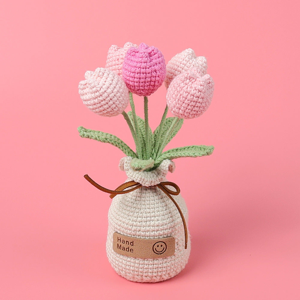Crocheted potted plant 034