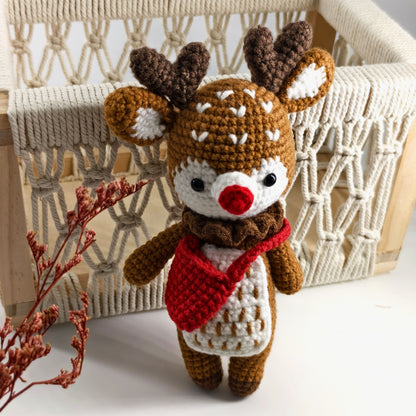 Crocheted Pendants & Ornaments 040