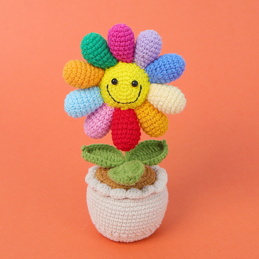 Hand-crocheted 10-color sunflower potted plant with smiling face