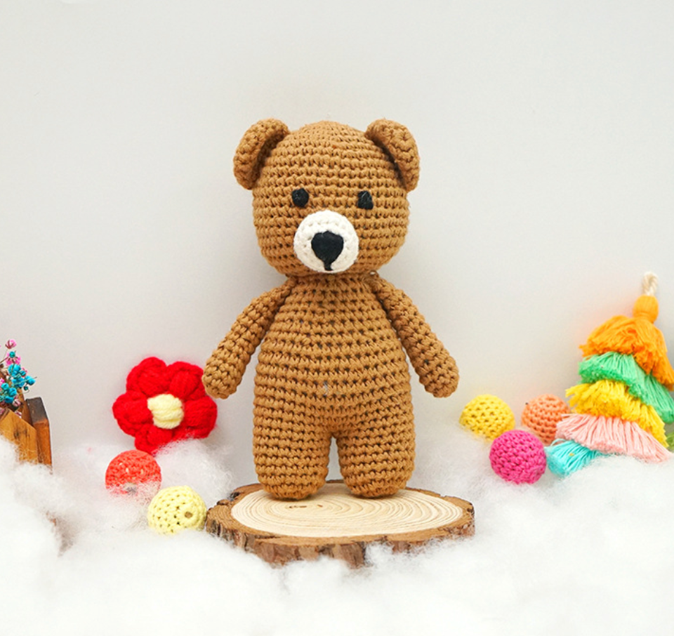 Crocheted Pendants & Ornaments 039
