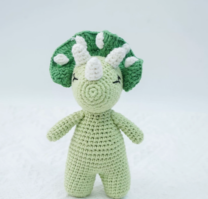 Crocheted Pendants & Ornaments 039